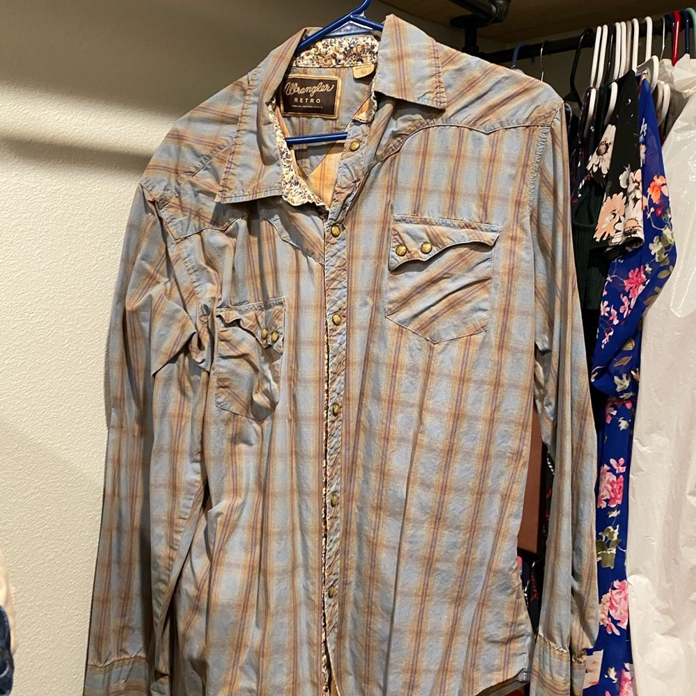 Long sleeve shirt